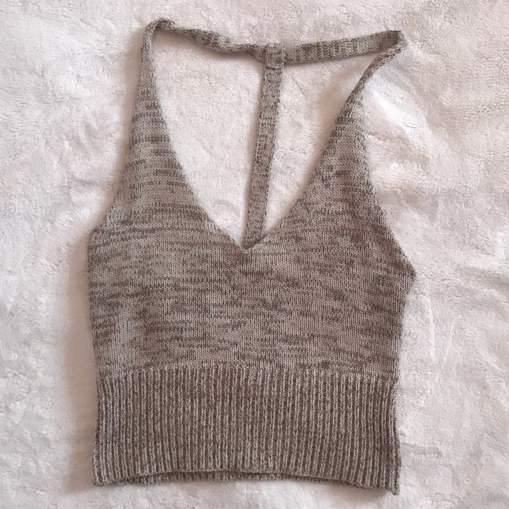 Tilly’s knit crop top